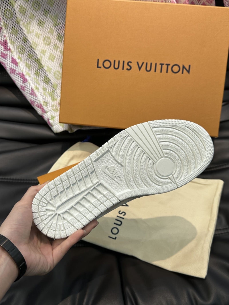 Louis Vuitton Sneakers